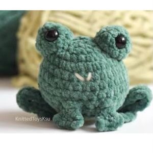 Meet your Posher, Maura